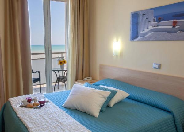 hotelcaggiari en july-offer-all-inclusive-hotel-senigallia 014