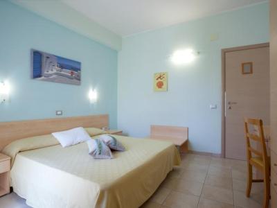 hotelcaggiari fr offre-paques-senigallia-hotel-bord-de-mer 019