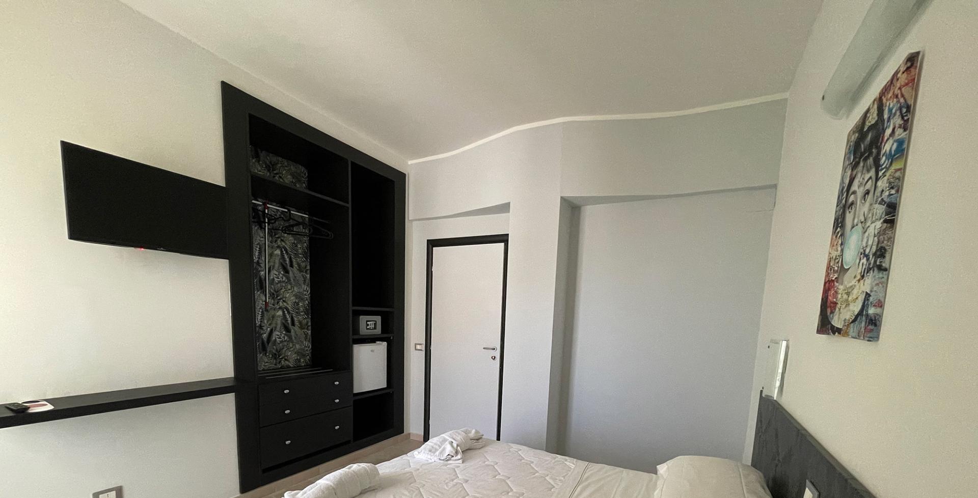 hotelcaggiari it camere-vista-mare-hotel-senigallia-3-stelle 004