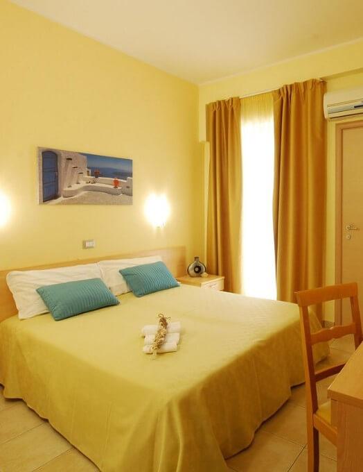 hotelcaggiari en sea-view-rooms-3-star-hotel-senigallia 010